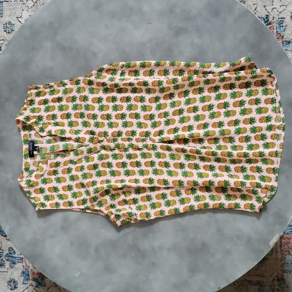 The Limited, Seeveless Blouse, Pink Pineapple, Med